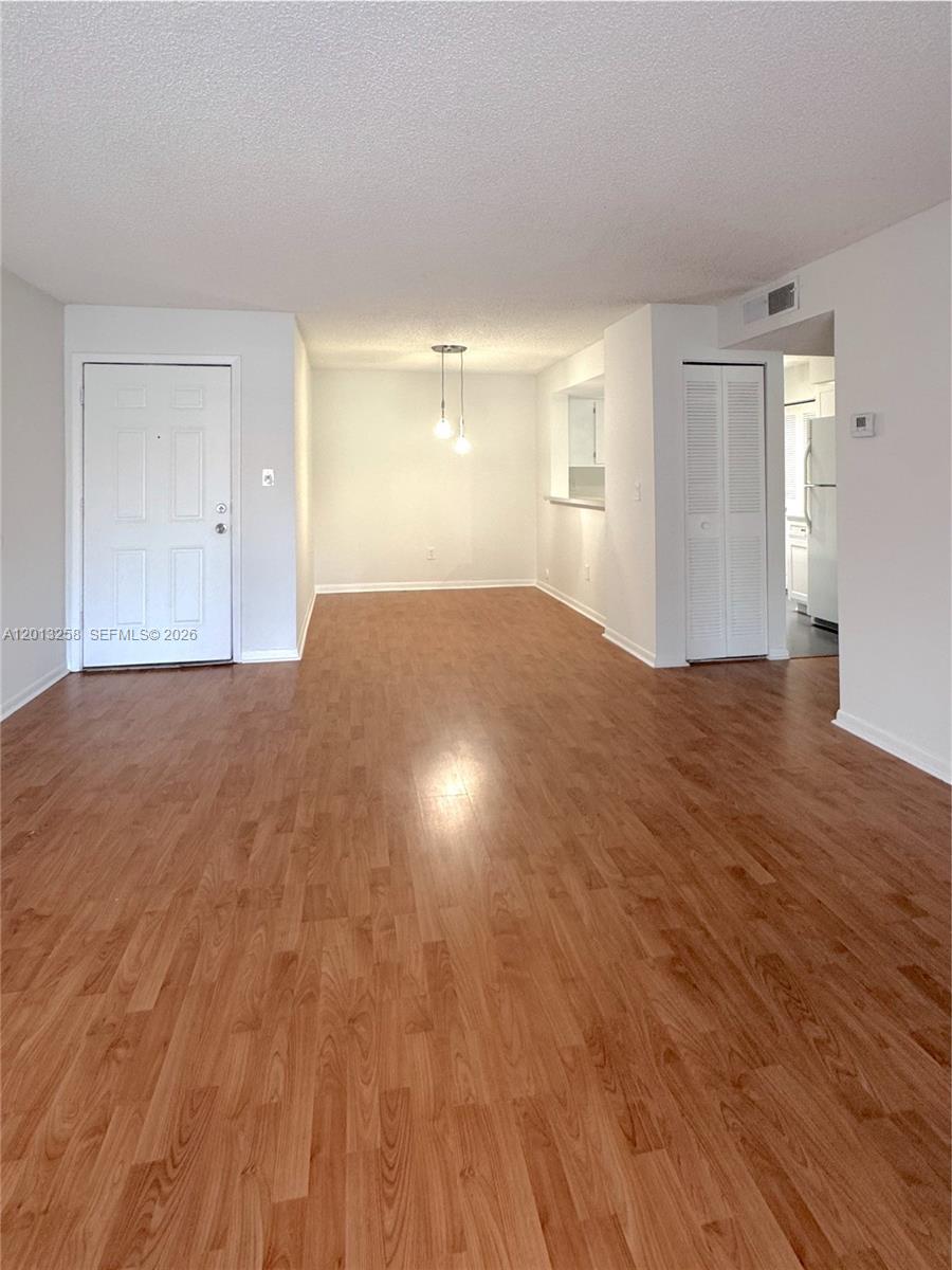 ROYAL POINCIANA CONDO - Residential Lease