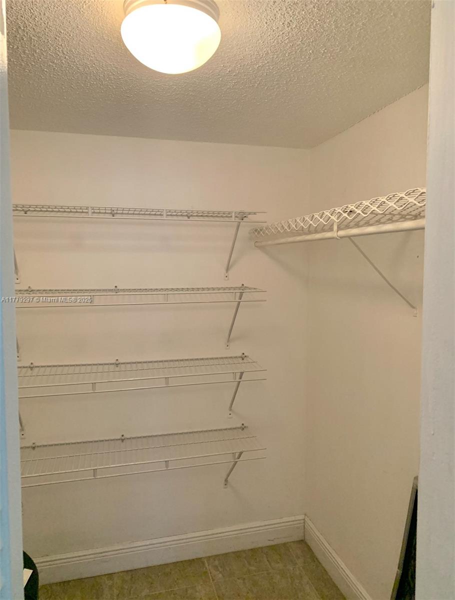 IMPERIAL TOWERS CONDO - Residential