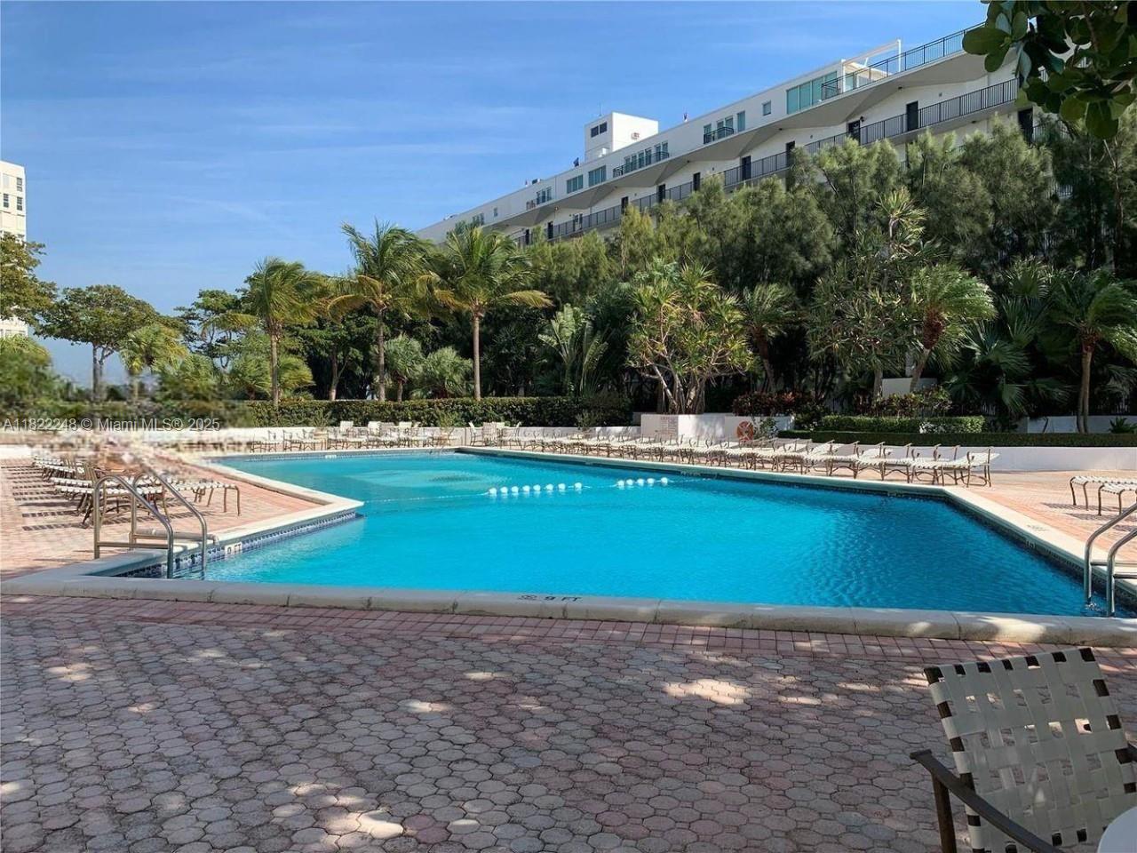 THE PALM BAY YACHT CLUB C - Residential