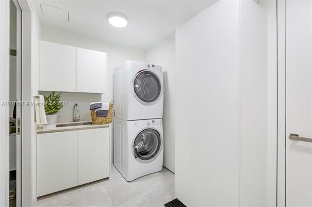 OCEANA BAL HARBOUR CONDO - Residential