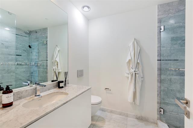 OCEANA BAL HARBOUR CONDO - Residential