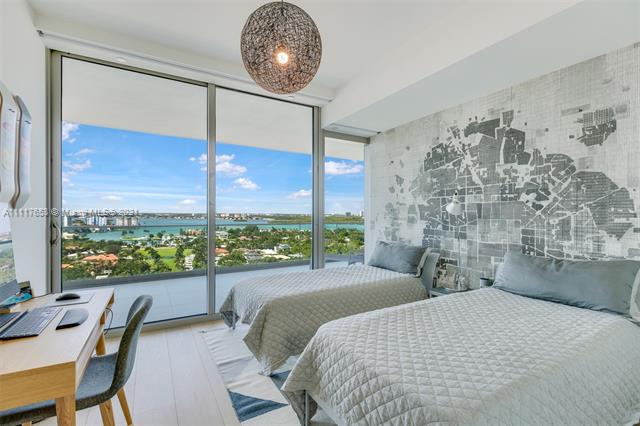 OCEANA BAL HARBOUR CONDO - Residential