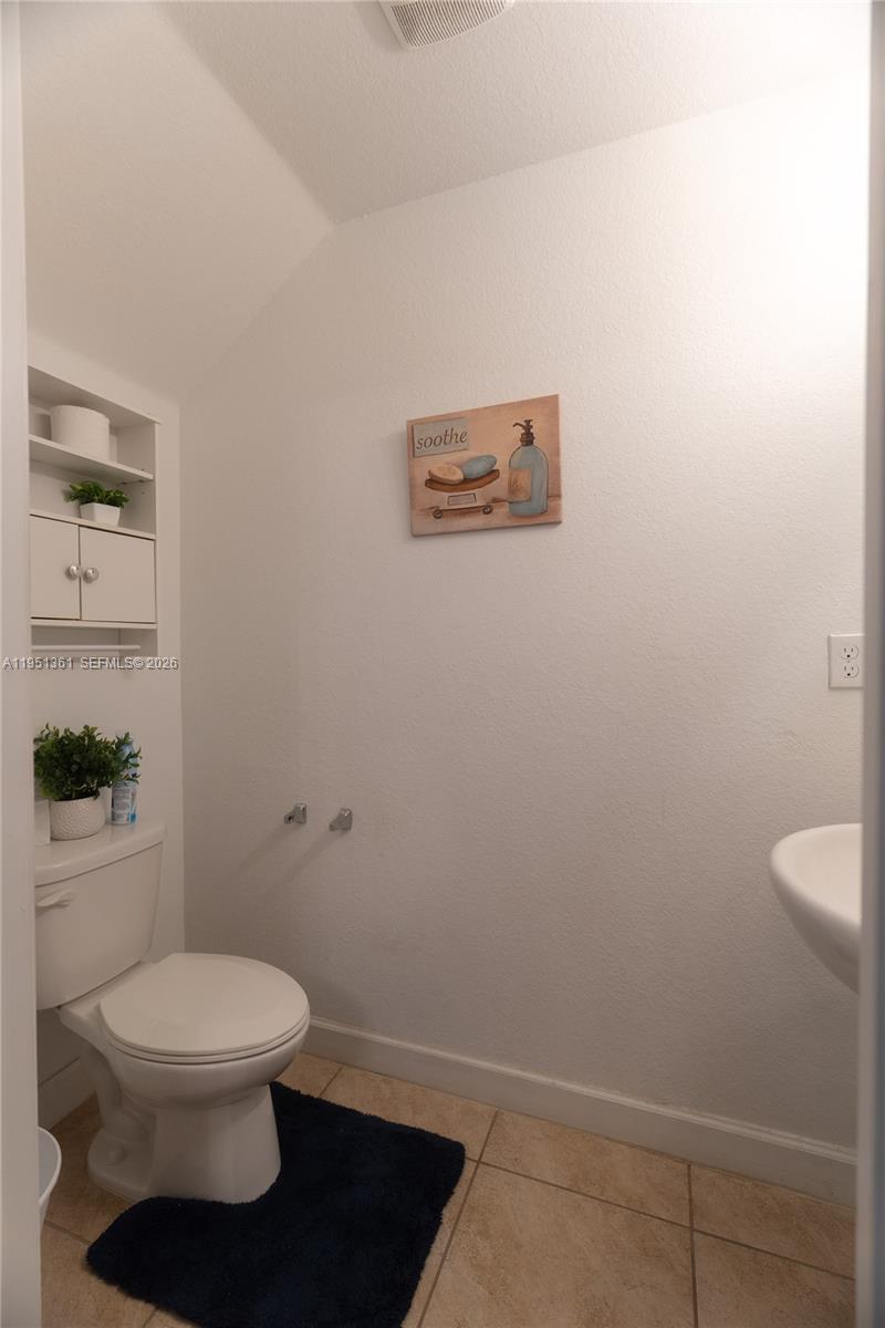 UNITED HOMES AT BELLA VIS - Residential