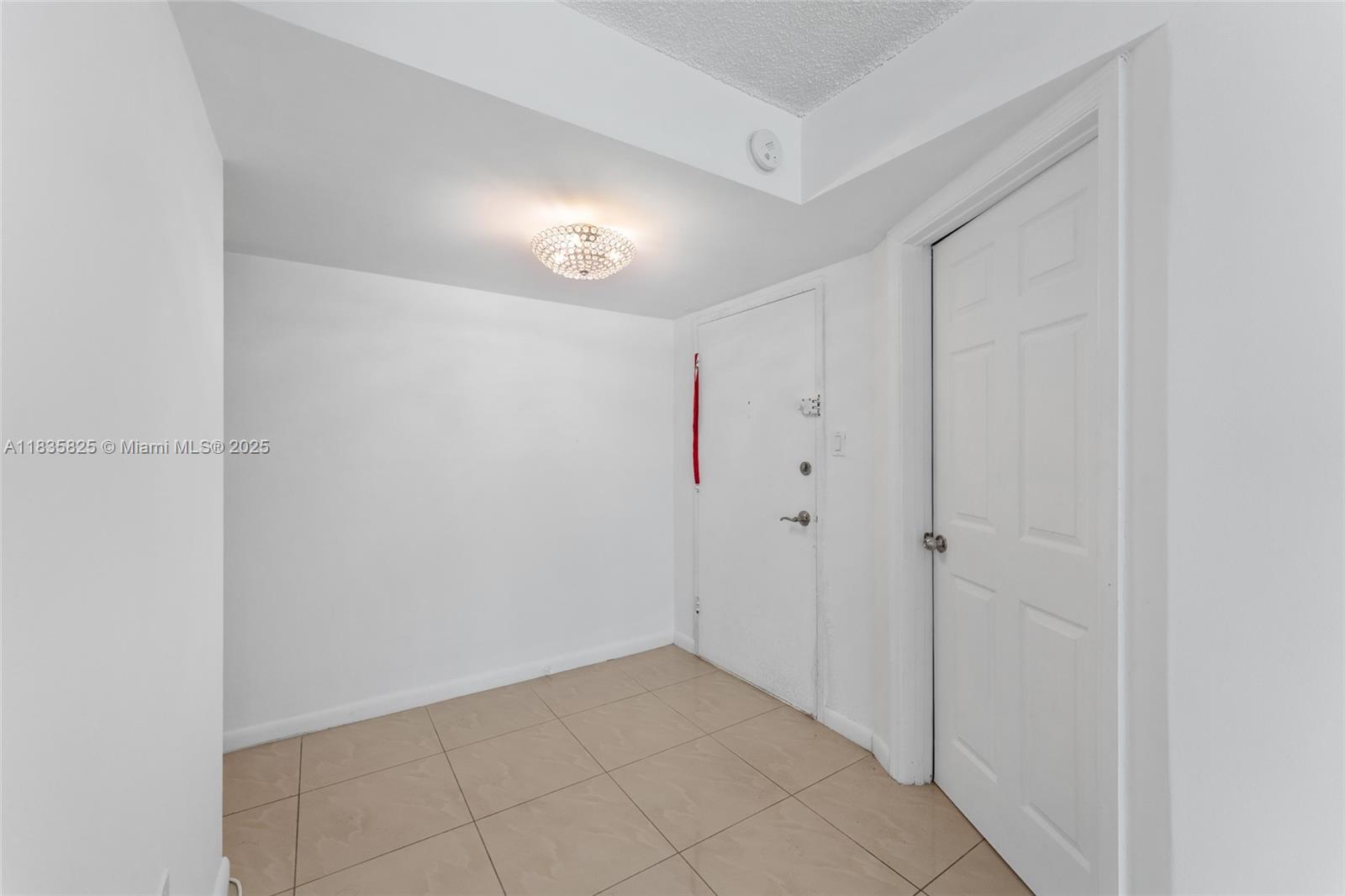 18061 BISCAYNE 1701