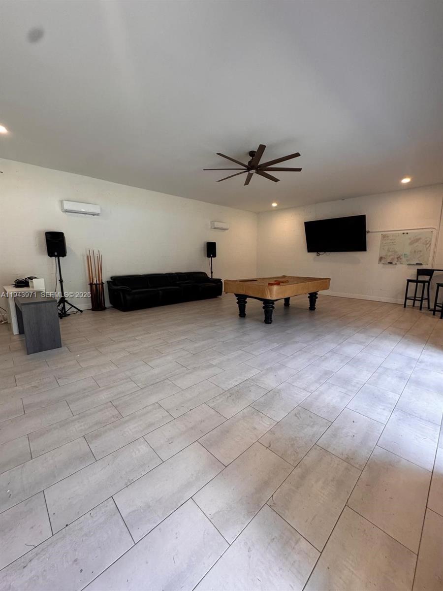 GREENWOOD FOREST S/D UNIT - Residential