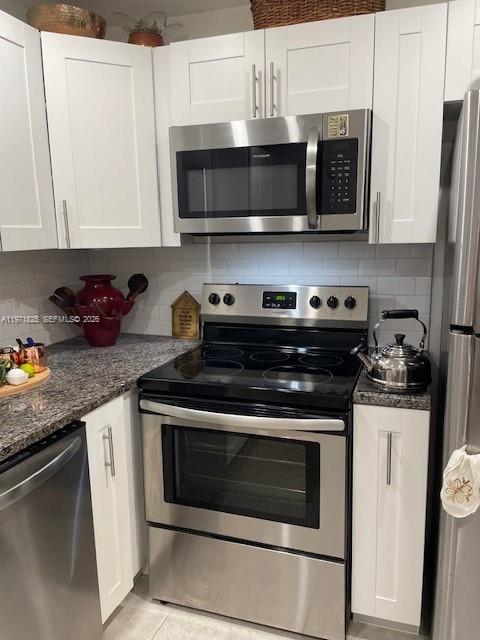 GARDENS AT LAUDERHILL CON - Residential