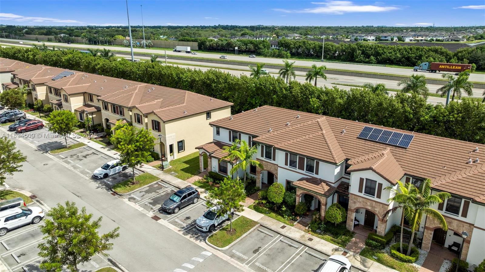 AQUABELLA SECTION TWO - Residential
