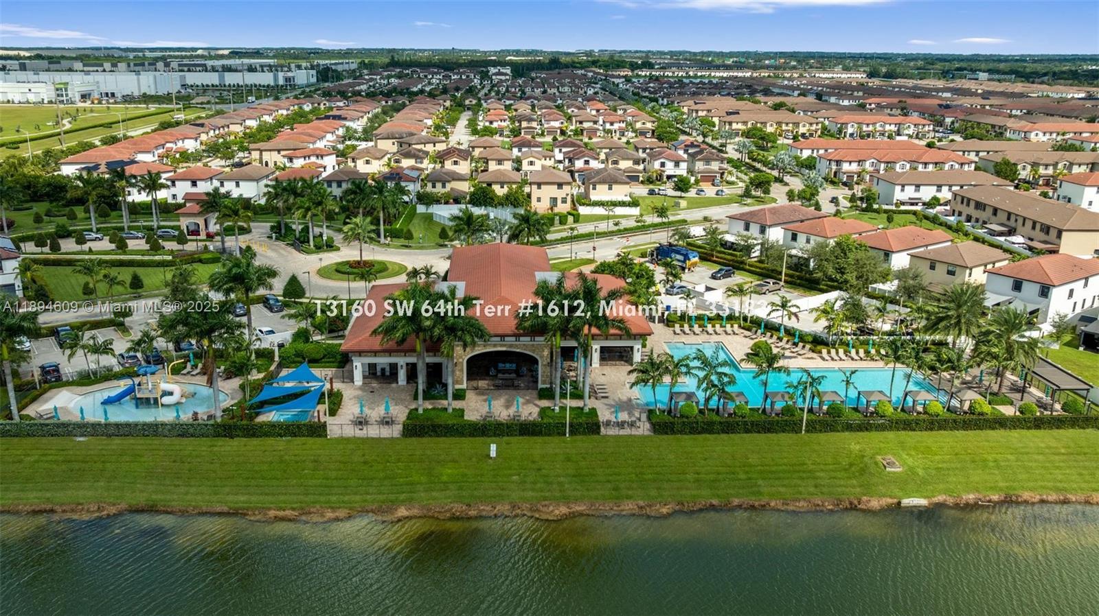 AQUABELLA SECTION TWO - Residential