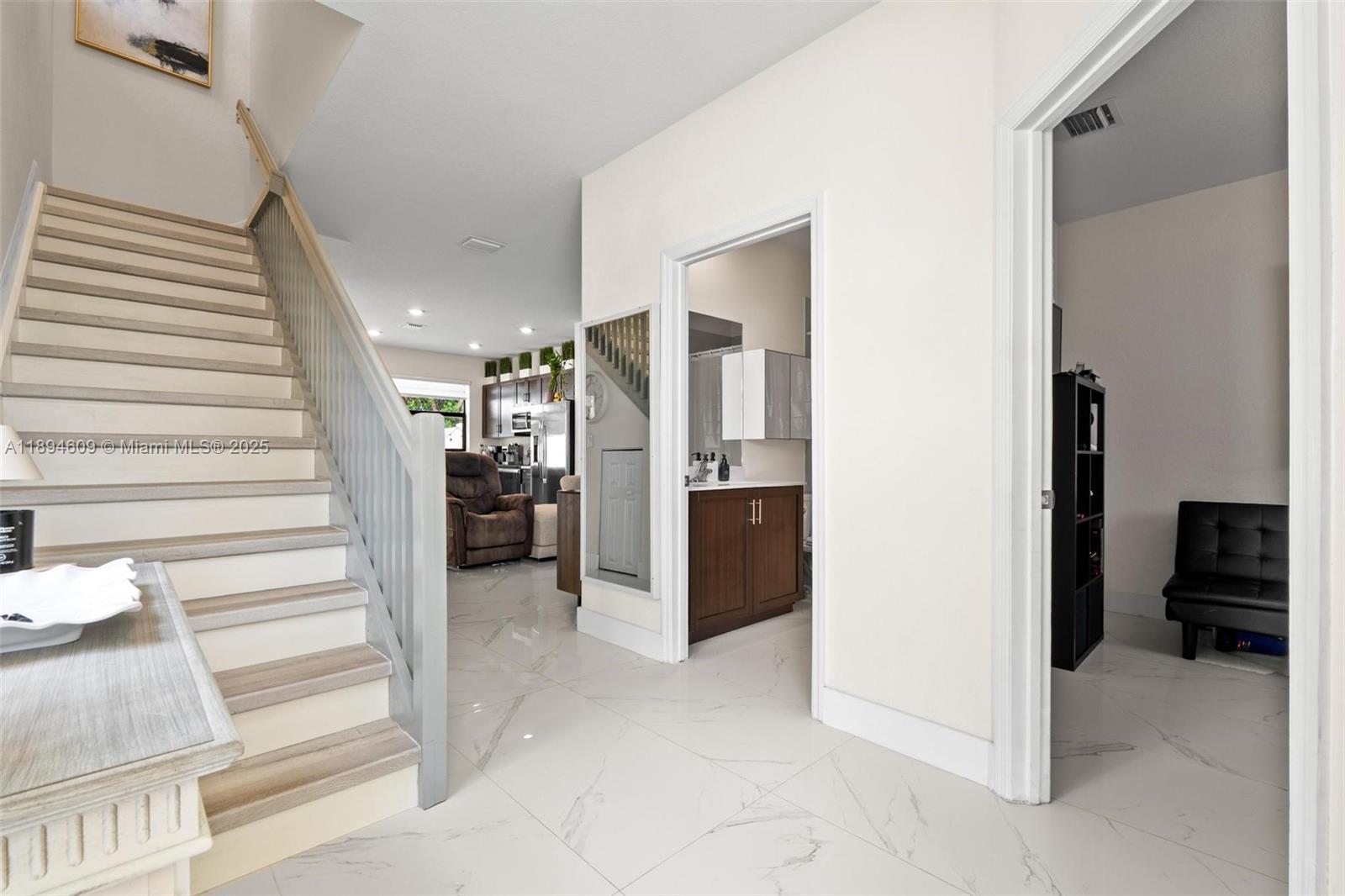 AQUABELLA SECTION TWO - Residential