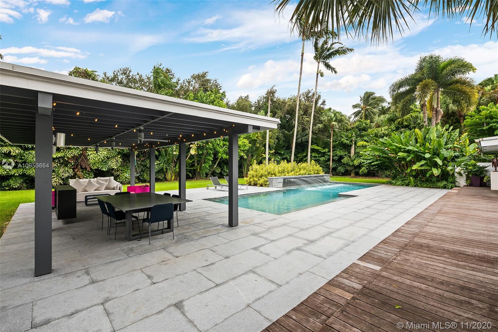 HUTCHINSON SUB - Residential