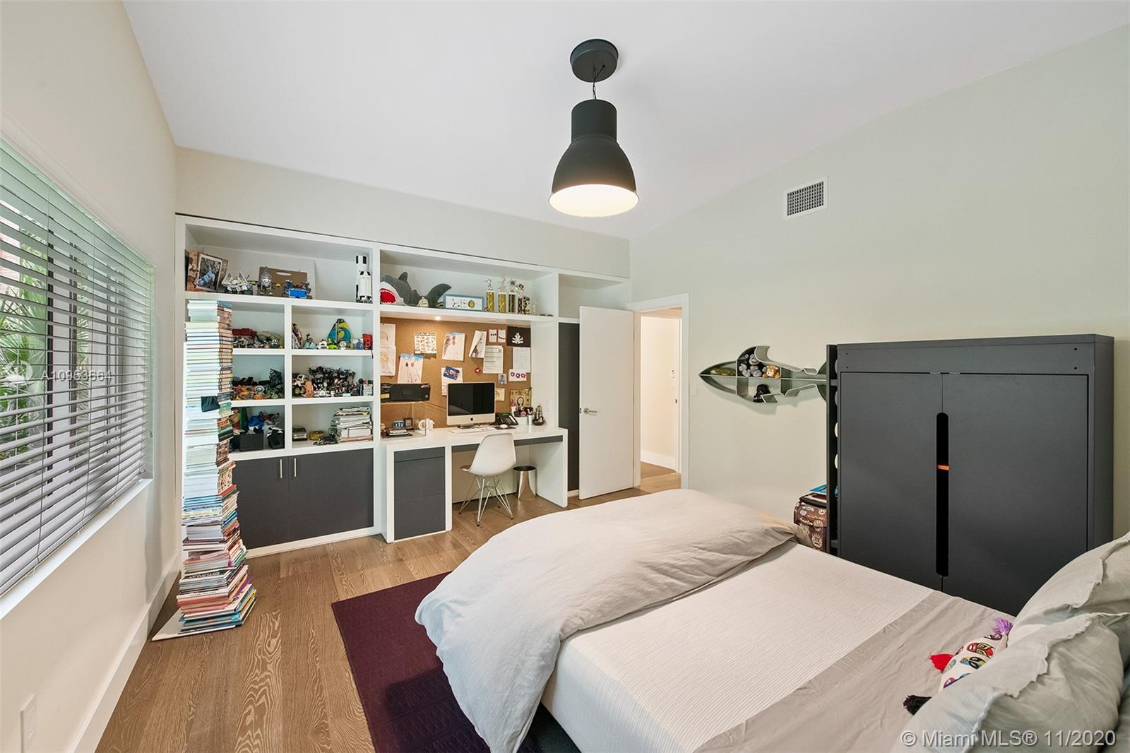 HUTCHINSON SUB - Residential