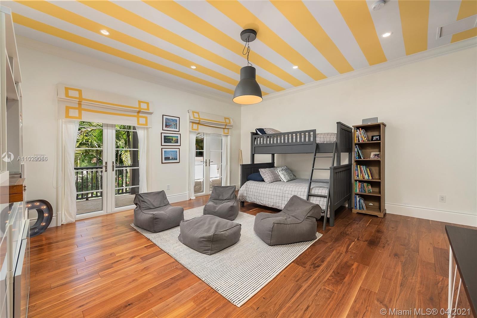 NAUTILUS SUB - Residential