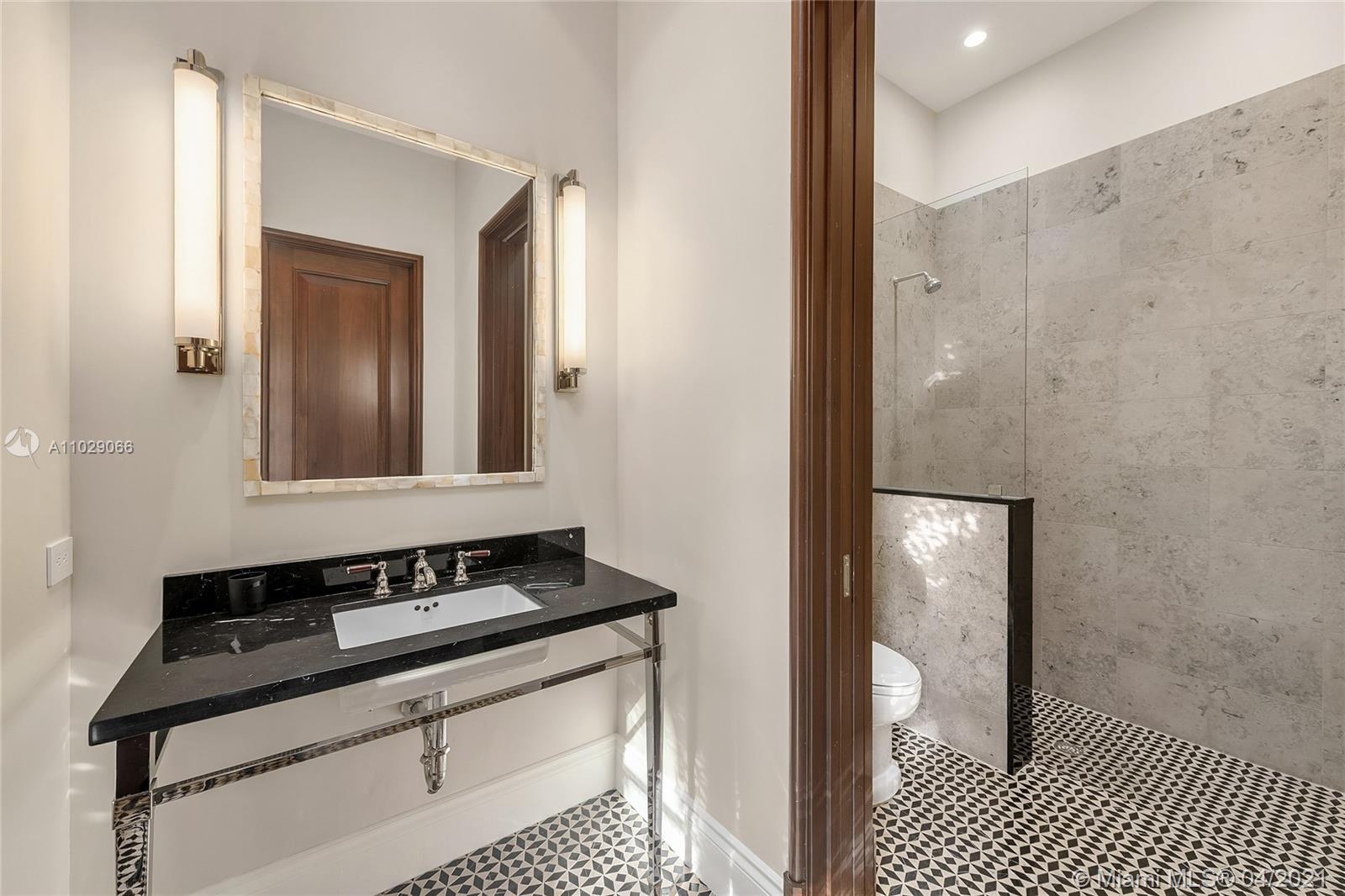 NAUTILUS SUB - Residential