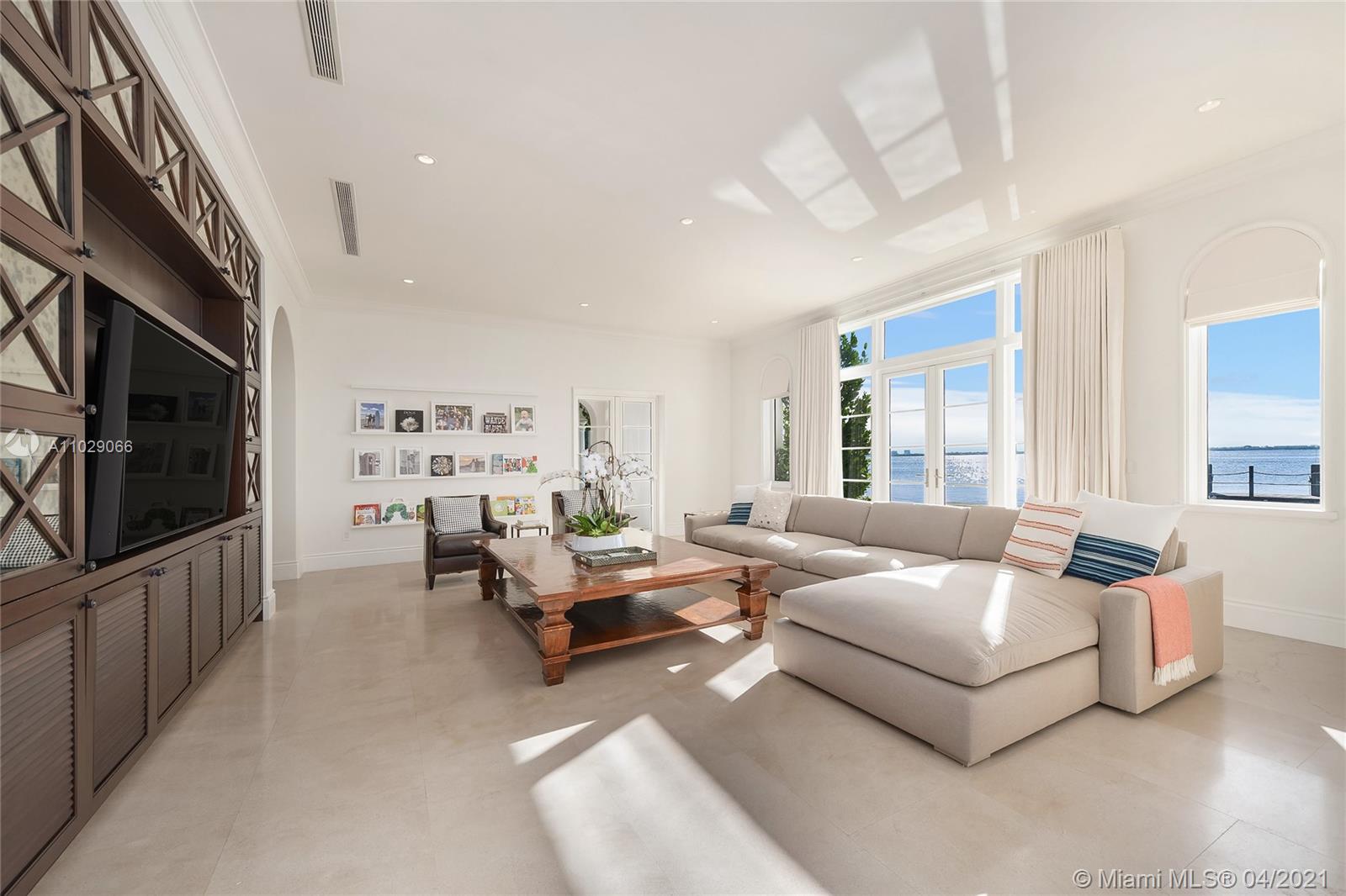 NAUTILUS SUB - Residential