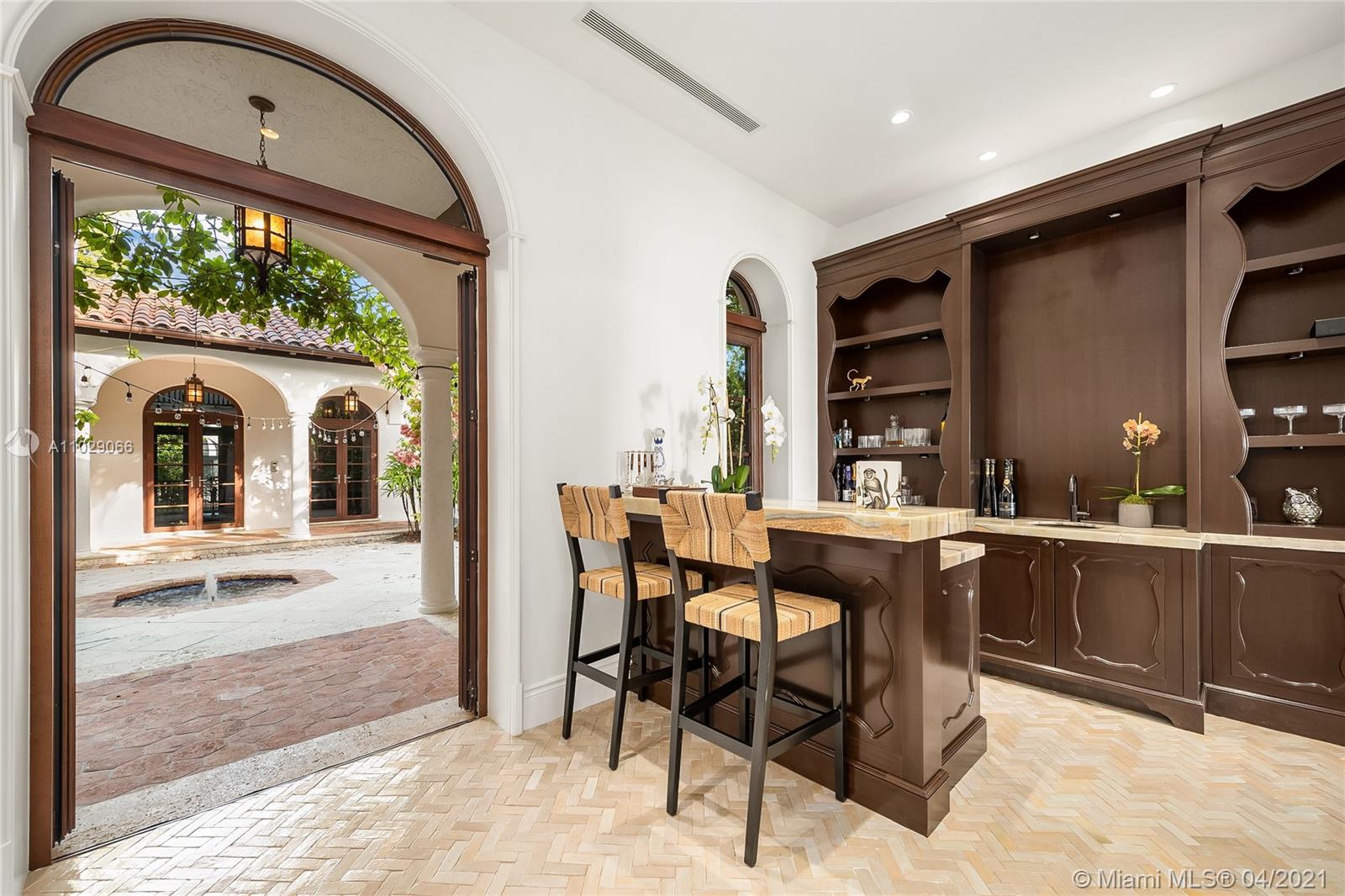 NAUTILUS SUB - Residential