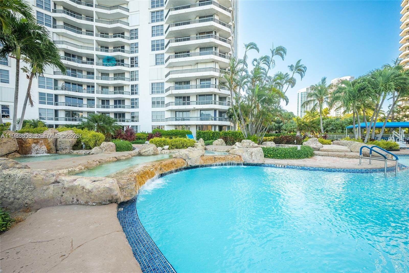 MYSTIC POINTE CONDO NO TW - Residential