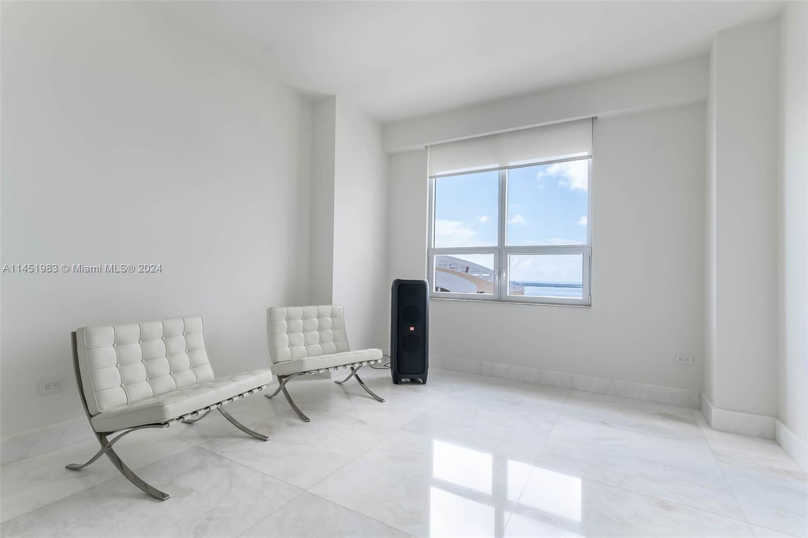 THREE TEQUESTA POINT COND - Residential