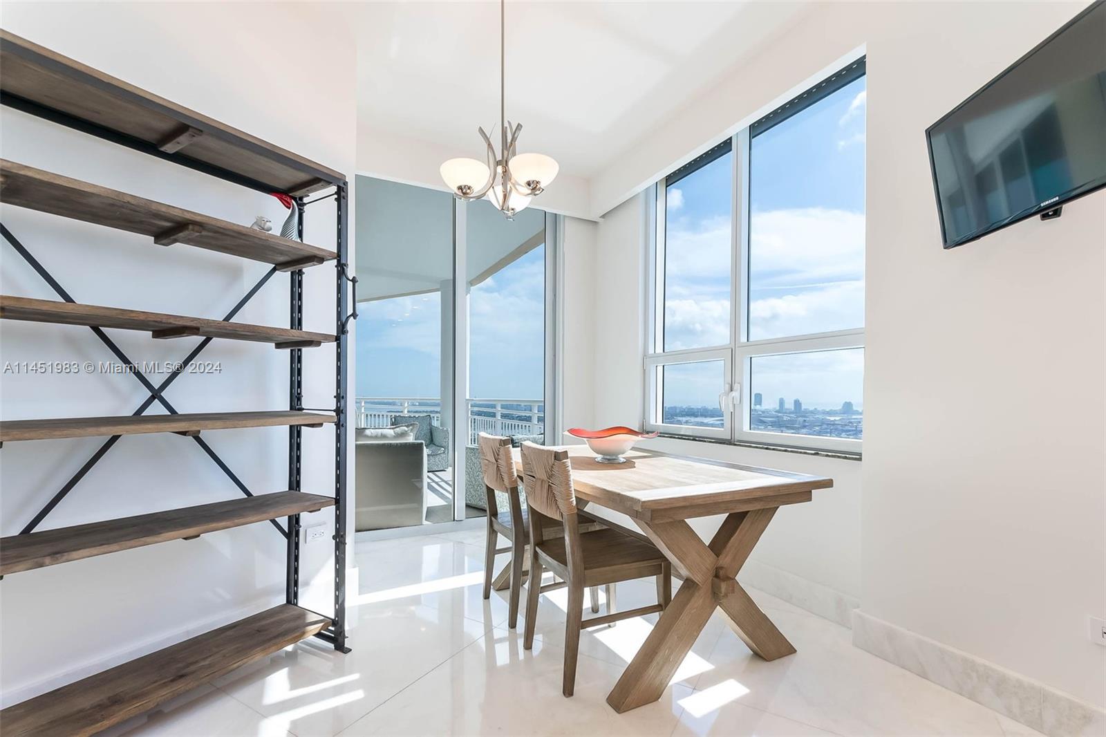 THREE TEQUESTA POINT COND - Residential