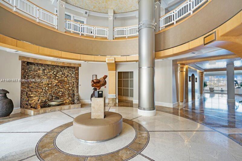 THREE TEQUESTA POINT COND - Residential