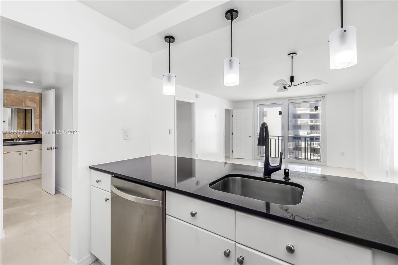 OCEAN POINT CONDO - Residential Lease