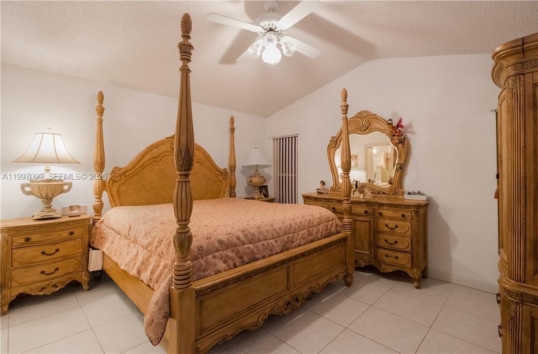 SILVER LAKES AT PEMBROKE - Residential
