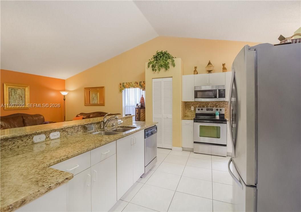 SILVER LAKES AT PEMBROKE - Residential