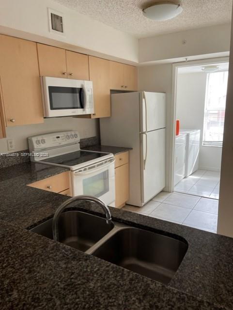 AVENTINE AT MIRAMAR CONDO - Residential