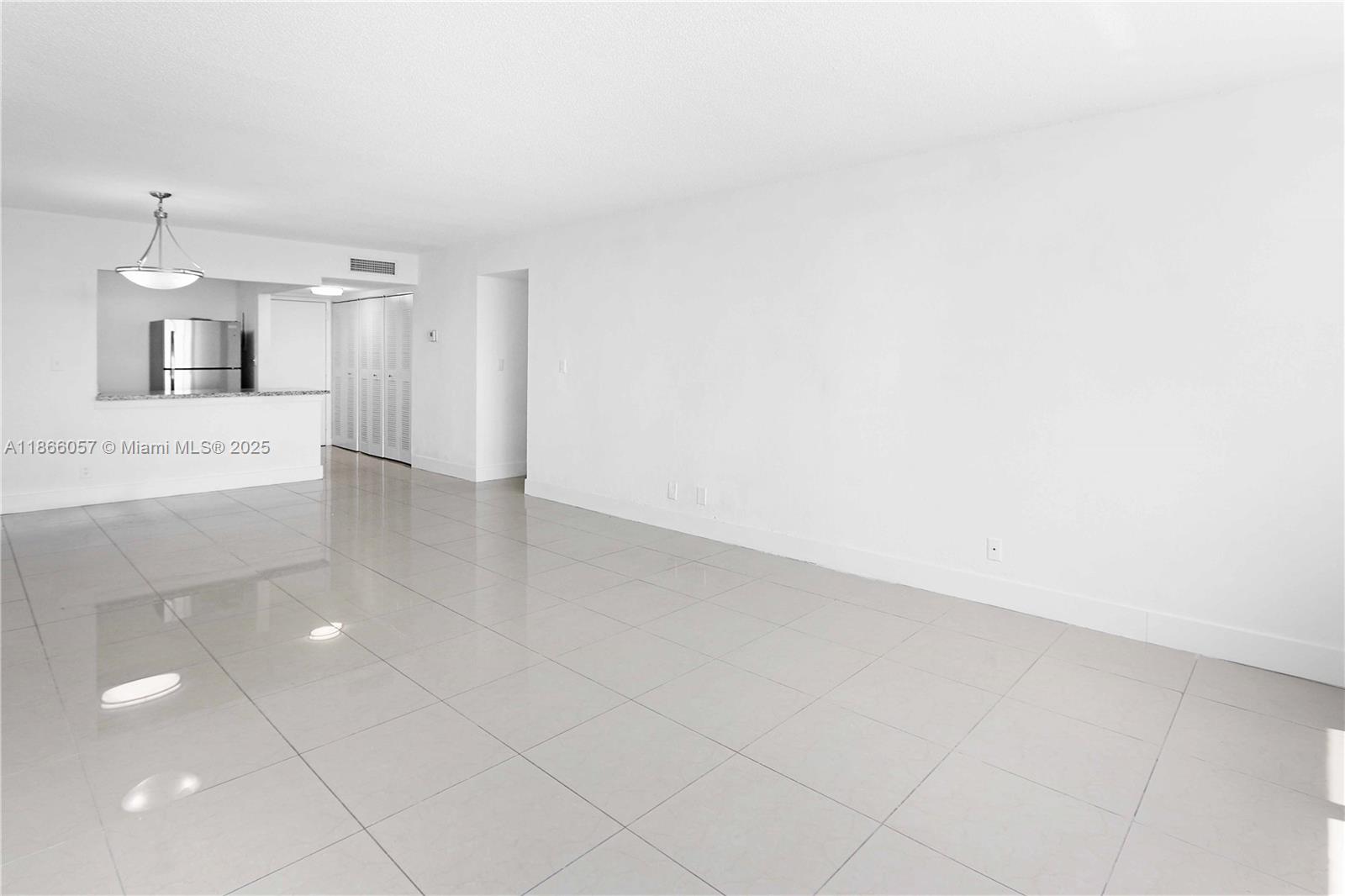 DADELAND PLACE CONDO - Residential