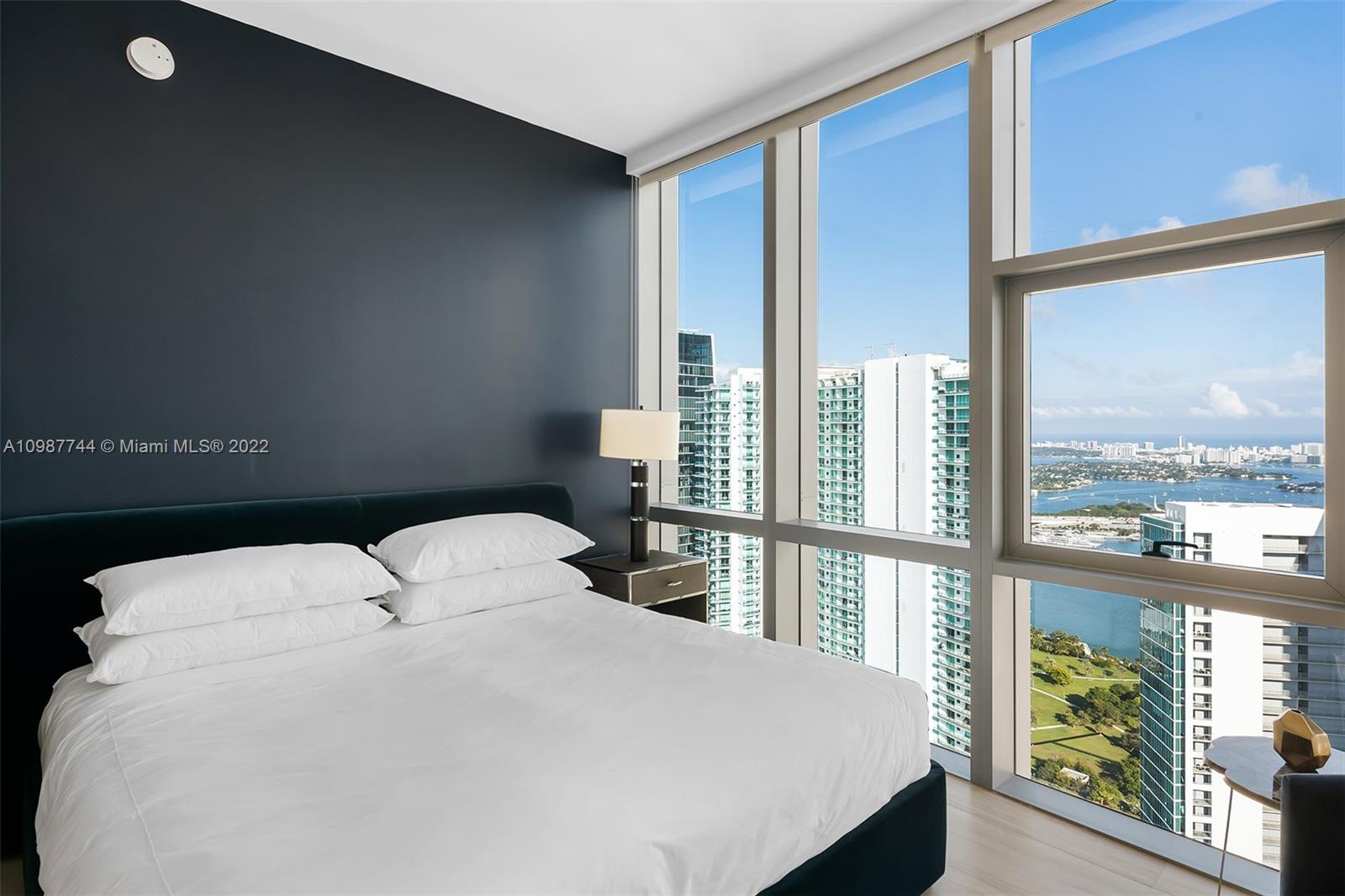 PARAMOUNT MIAMI - Residential