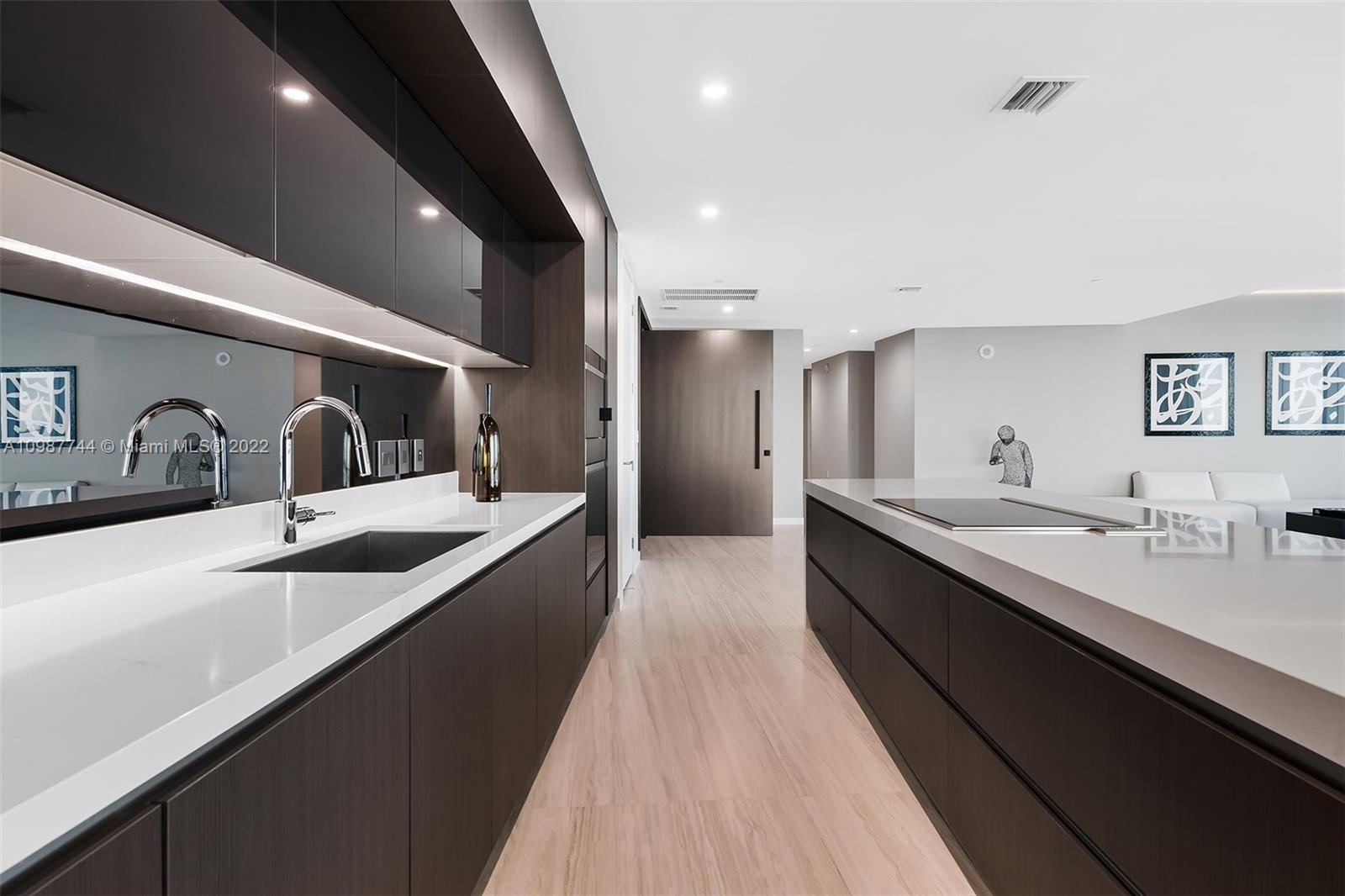 PARAMOUNT MIAMI - Residential