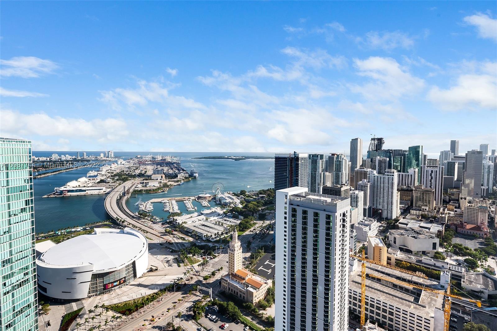 PARAMOUNT MIAMI - Residential