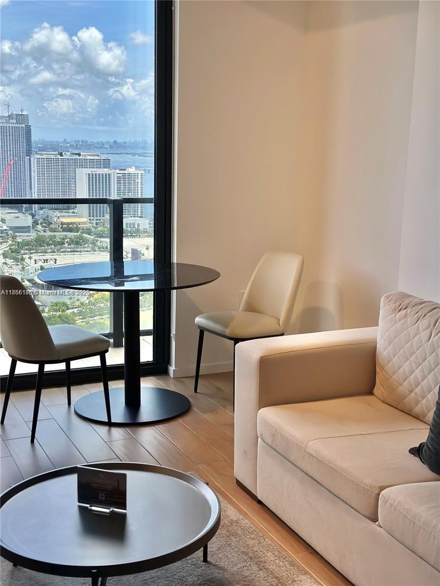 MAP OF MIAMI DADE CO. FL. - Residential