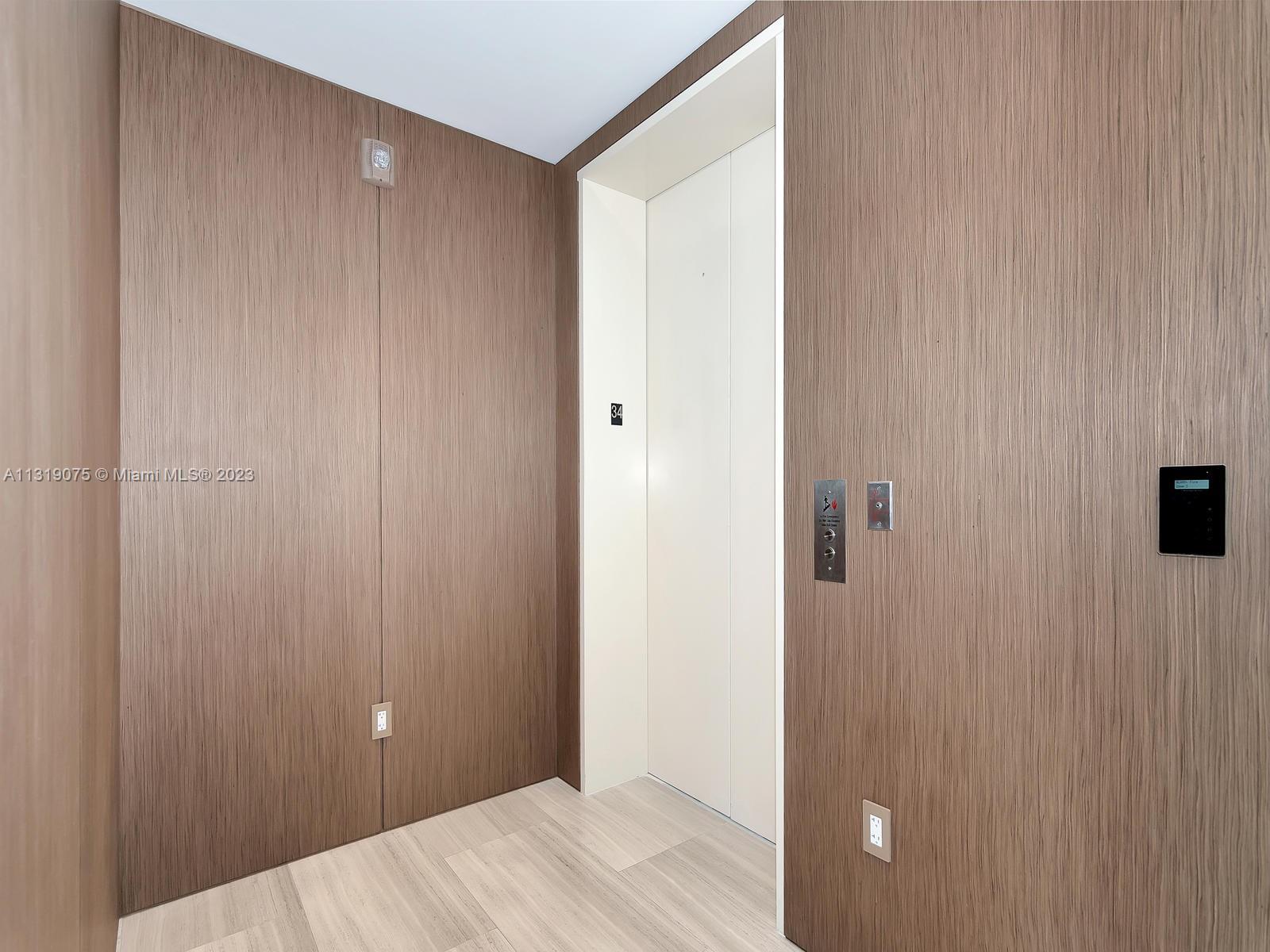 JADE SIGNATURE CONDO - Residential