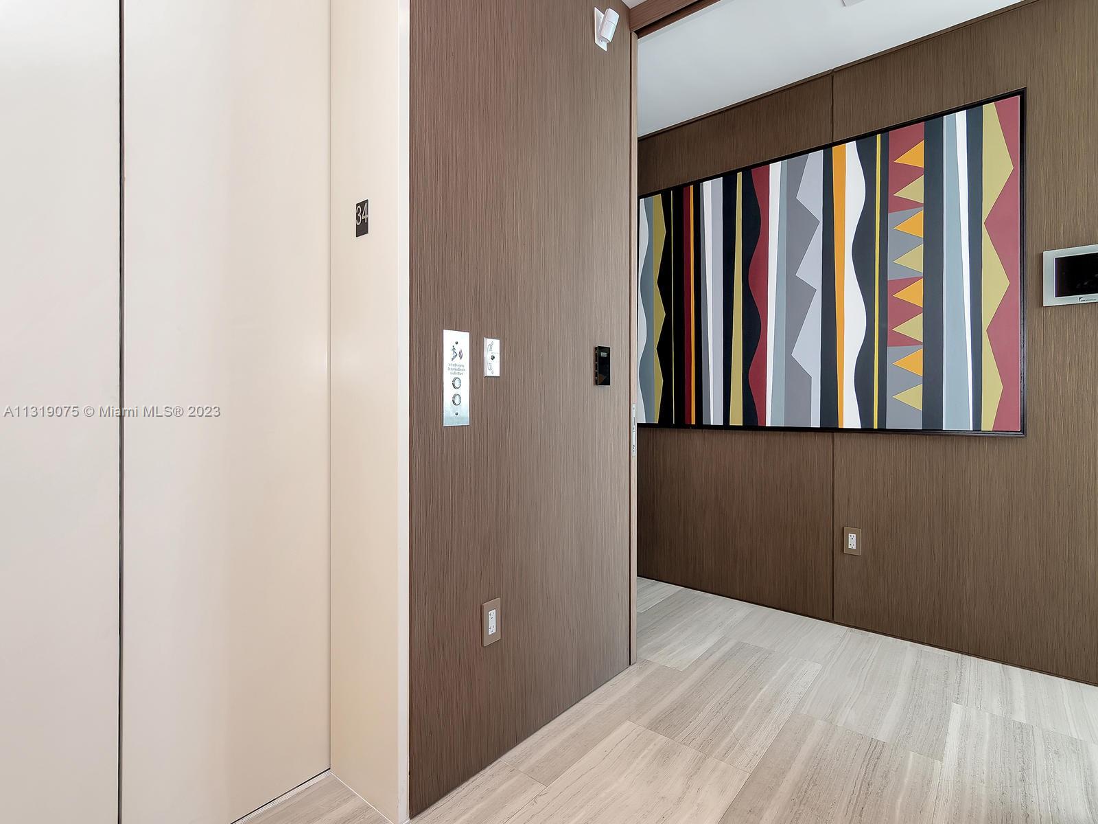 JADE SIGNATURE CONDO - Residential