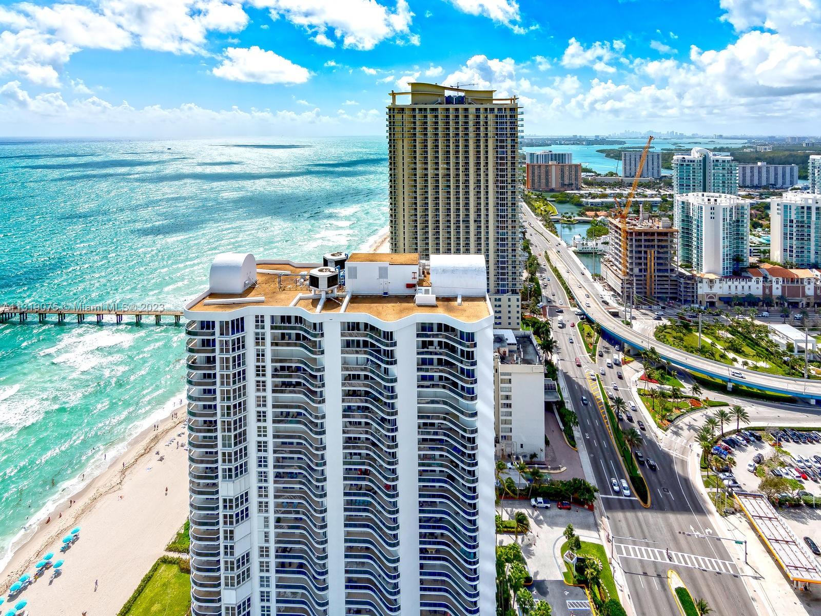 JADE SIGNATURE CONDO - Residential