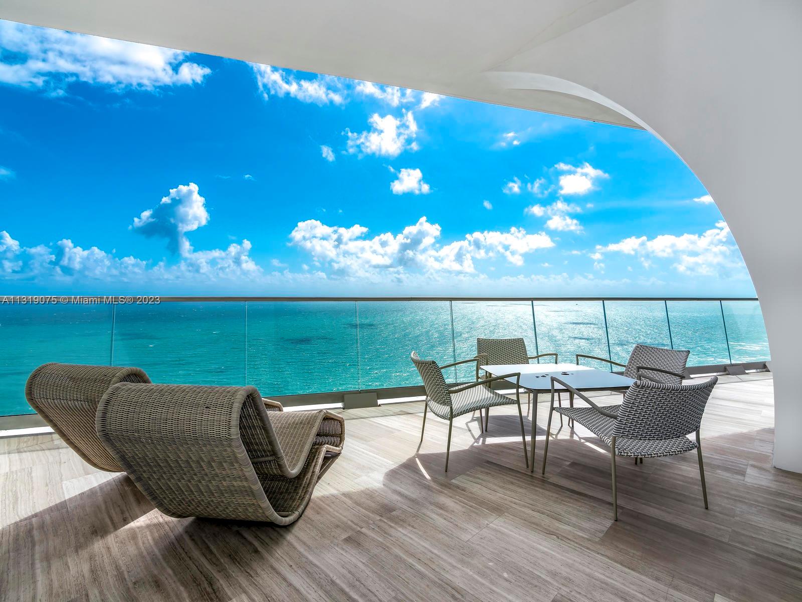 JADE SIGNATURE CONDO - Residential