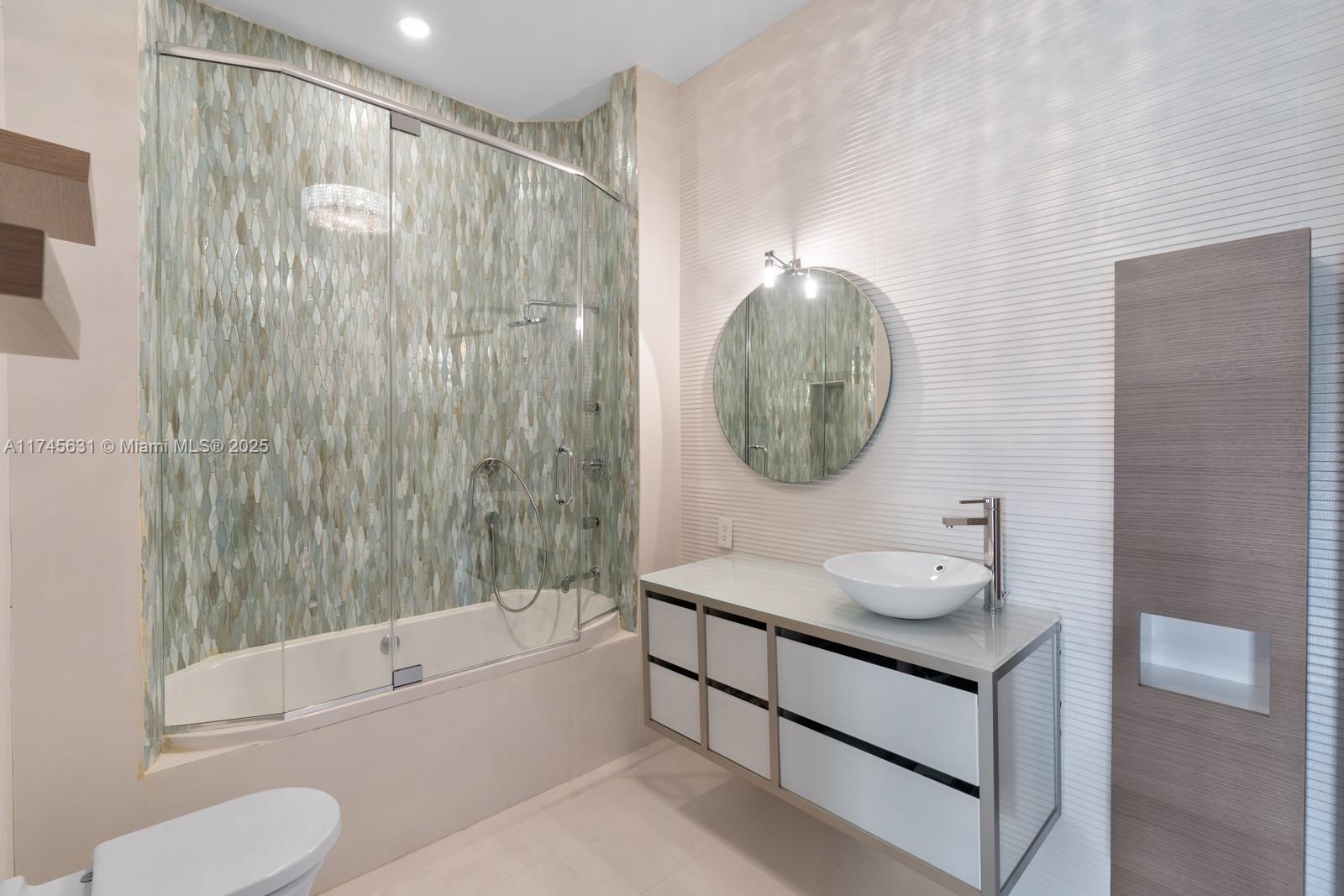 KENDAL GREEN HOMESITES - Residential