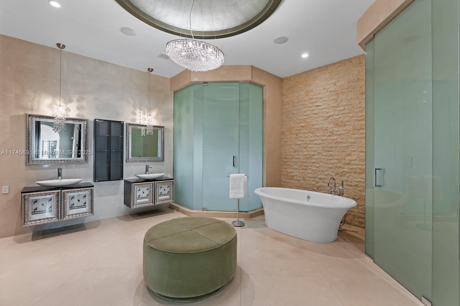 KENDAL GREEN HOMESITES - Residential