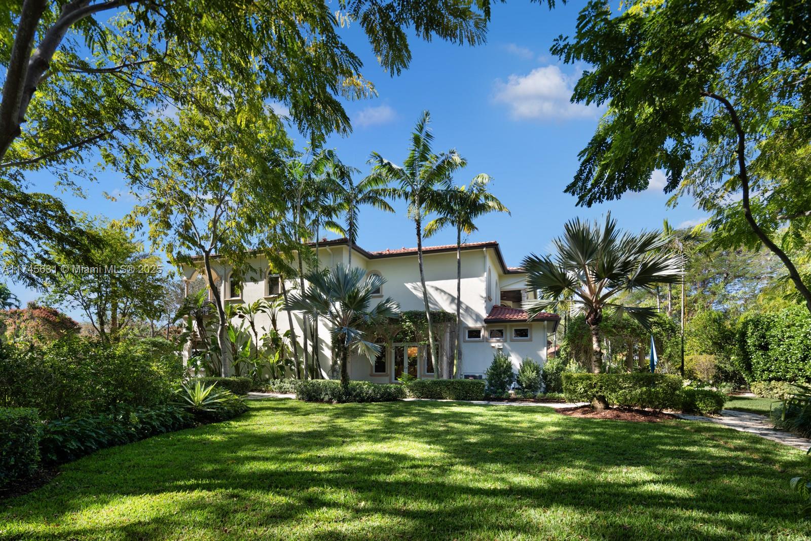 KENDAL GREEN HOMESITES - Residential