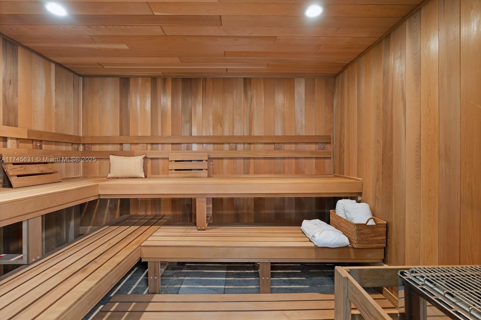 KENDAL GREEN HOMESITES - Residential