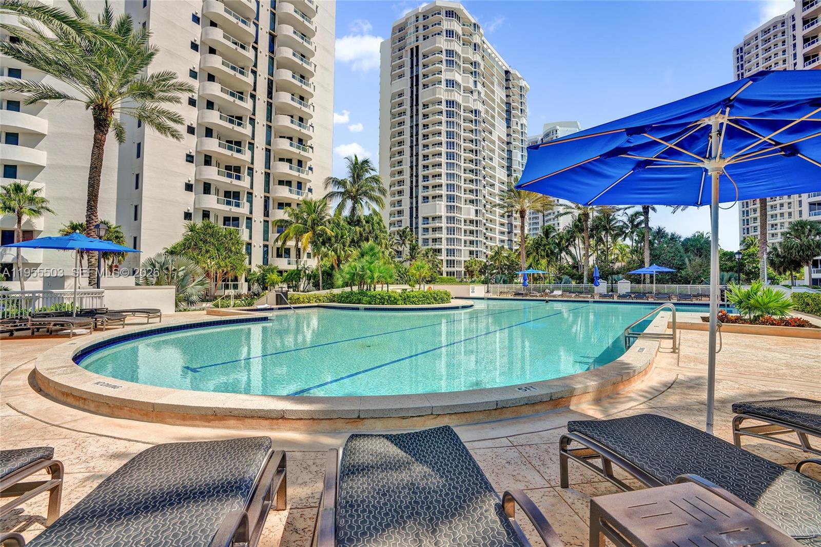 NORTH TOWER AT THE POINT - Residential