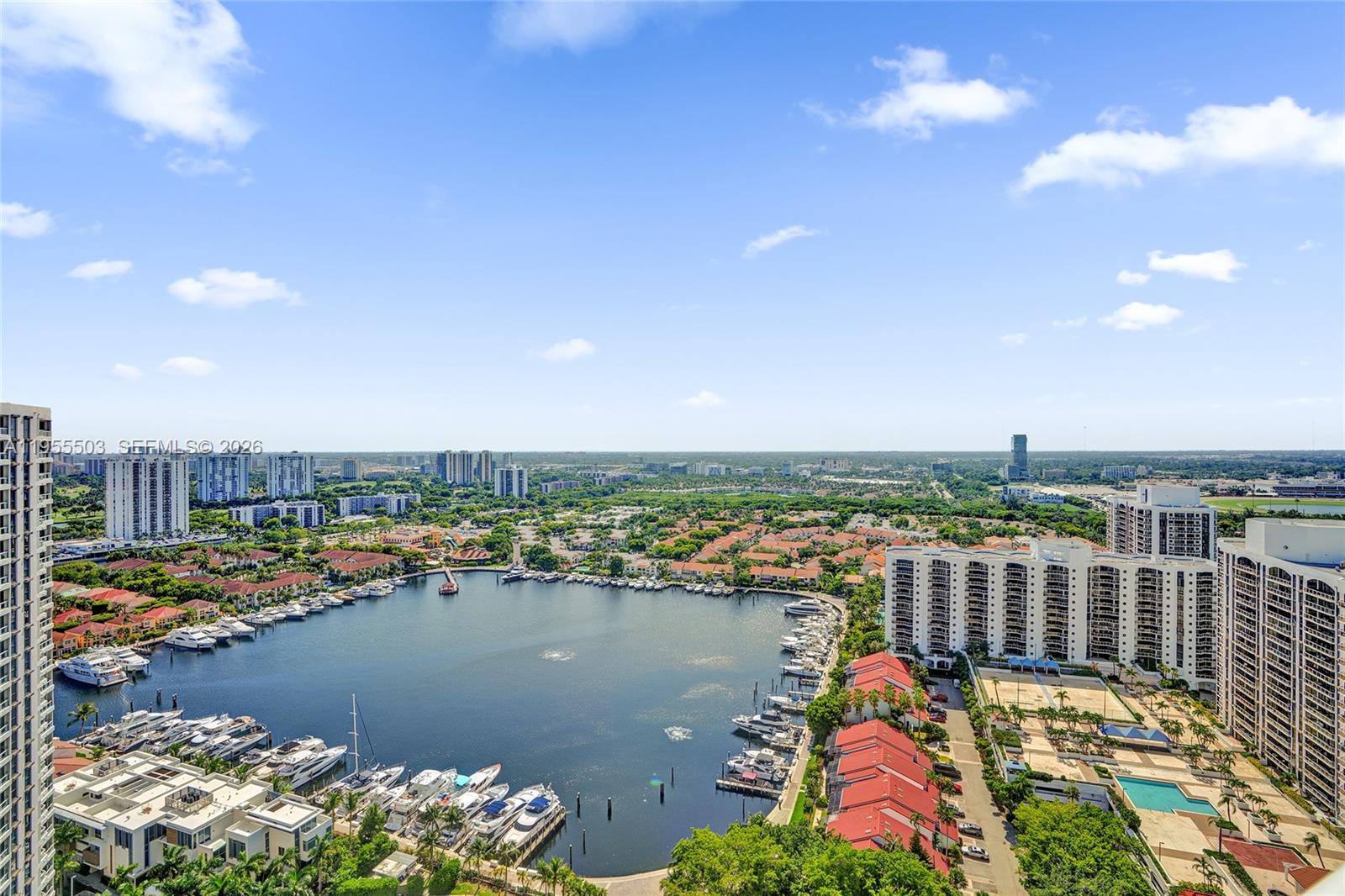 NORTH TOWER AT THE POINT - Residential