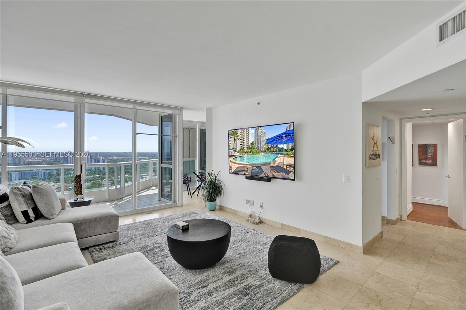 NORTH TOWER AT THE POINT - Residential