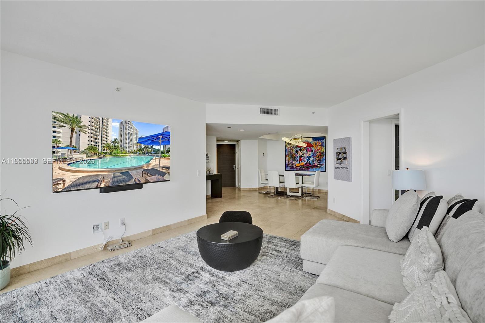 NORTH TOWER AT THE POINT - Residential