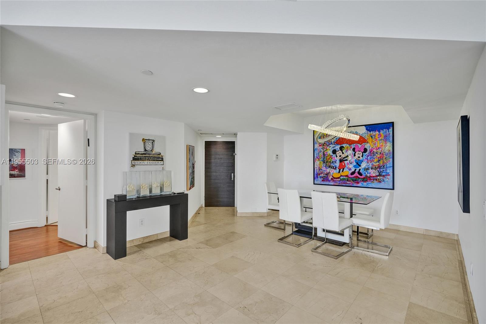 NORTH TOWER AT THE POINT - Residential