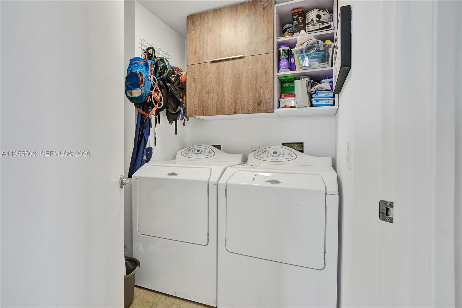 NORTH TOWER AT THE POINT - Residential