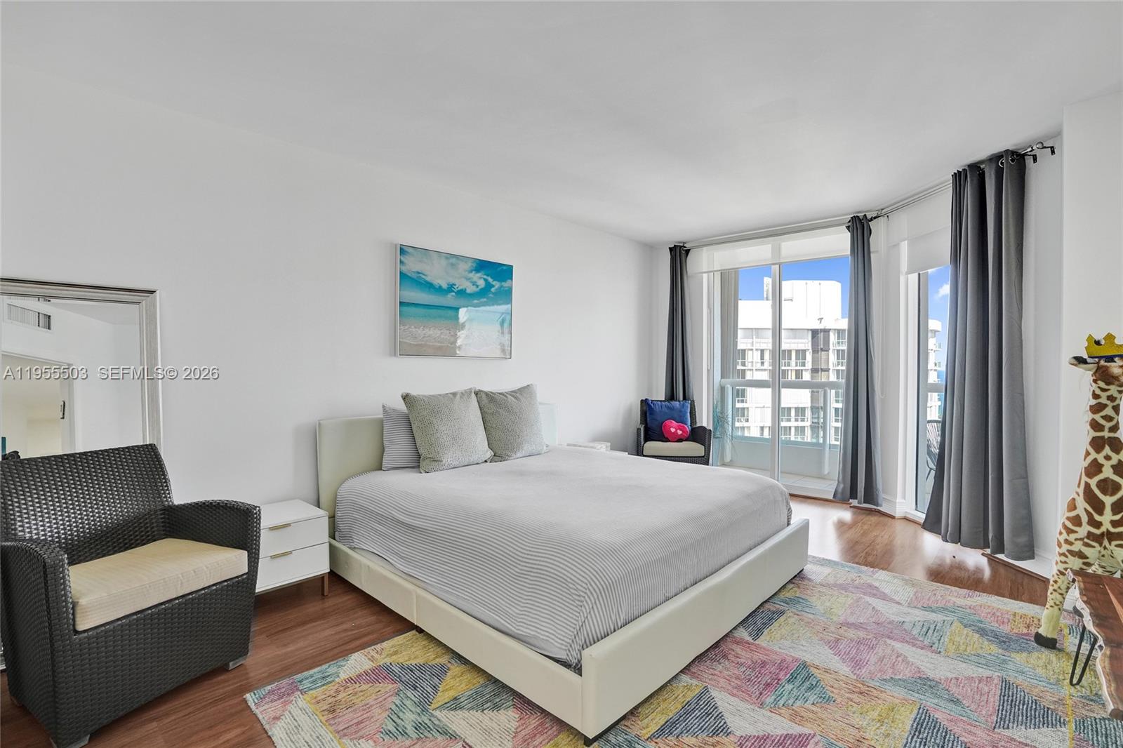 NORTH TOWER AT THE POINT - Residential