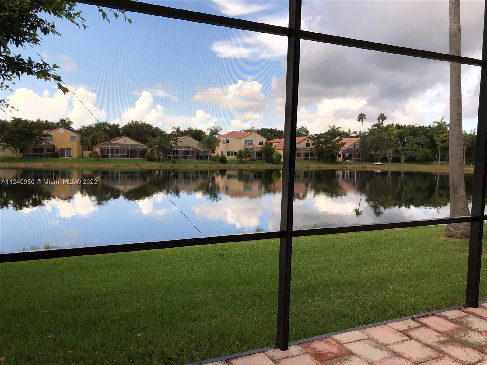 COUNTRY ISLES GARDEN HOME - Residential Lease