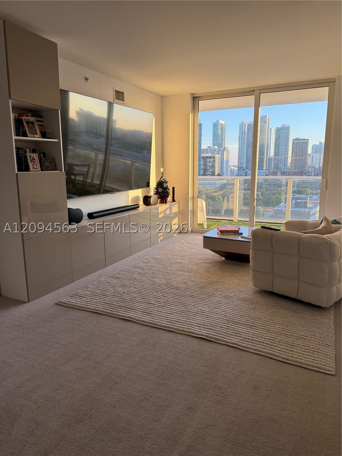 4250 Biscayne Blvd 1618