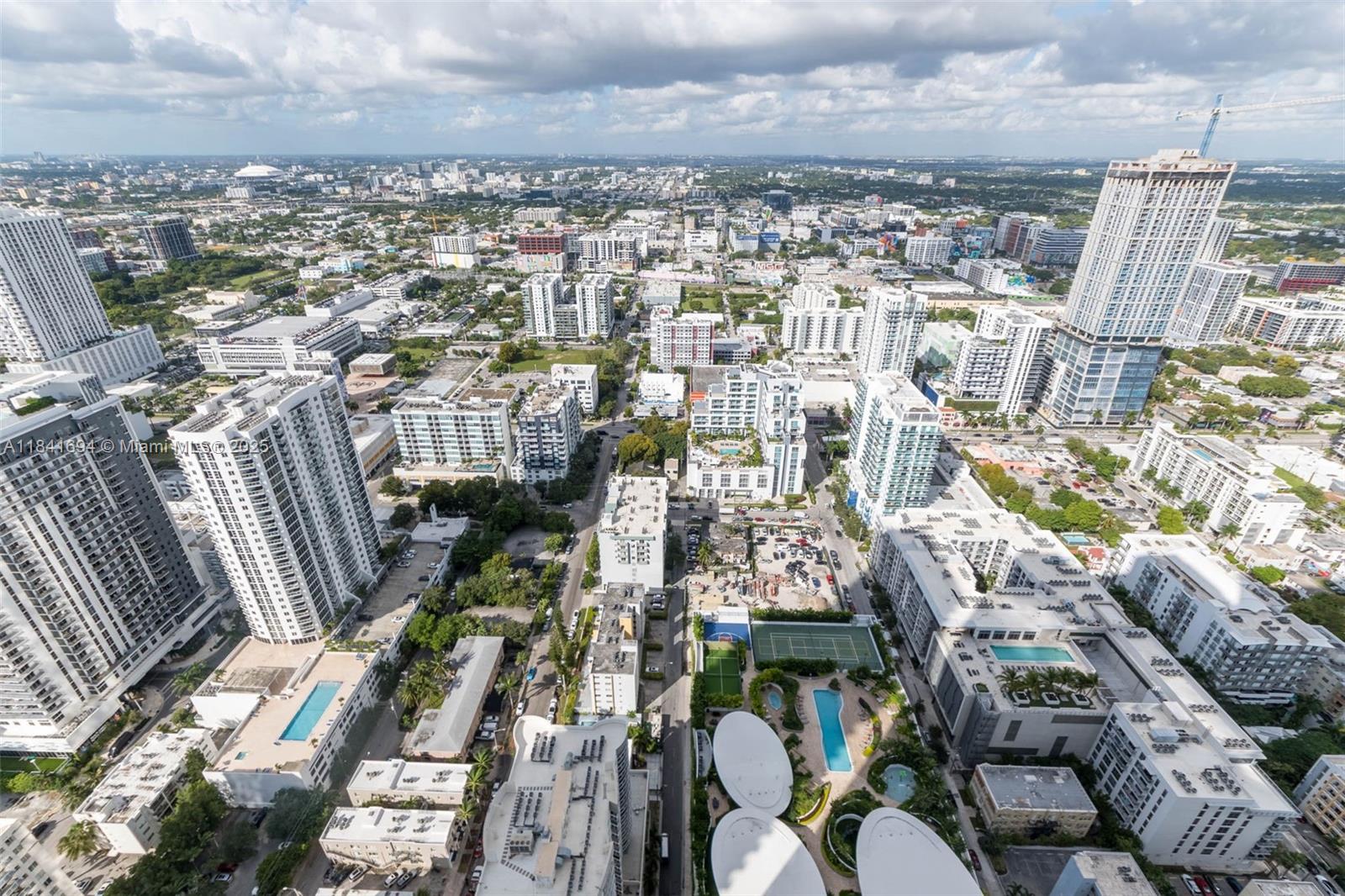 Aria Reserve Miami South T - Residential